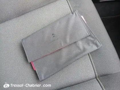 Photo 15 Citroën C3  PureTech 83 S&S BVM5 Shine