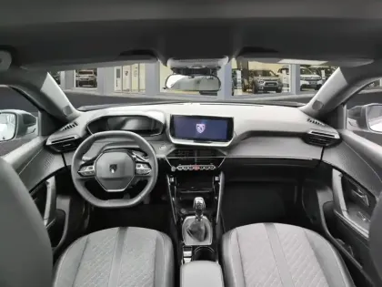 Photo 9 Peugeot 2008  PureTech 100 S&S BVM6 Allure