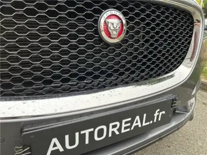 Photo 61 Jaguar F-Pace 2.0 D - 180 AWD