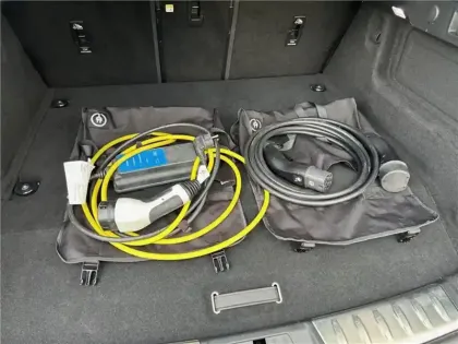 Photo 30 Jaguar F-Pace 2.0 - P400E PHEV AWD BVA8