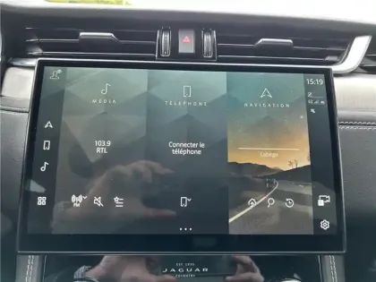 Photo 11 Jaguar F-Pace 2.0 - P400E PHEV AWD BVA8