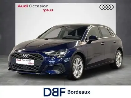 Photo 10 Audi A3 40 TFSIe 204 S tronic 6 Design