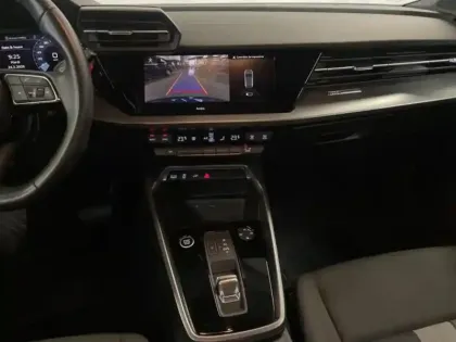Photo 17 Audi A3 40 TFSIe 204 S tronic 6 Design