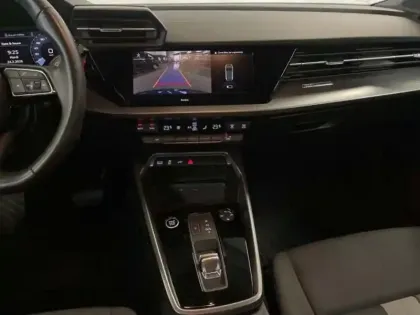 Photo 9 Audi A3 40 TFSIe 204 S tronic 6 Design