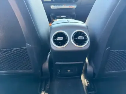 Photo 17 Mercedes Classe A Gén. IV (W177) Ph1 AMG Line 5