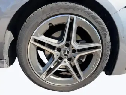 Photo 8 Mercedes Classe A Gén. IV (W177) Ph1 AMG Line 5