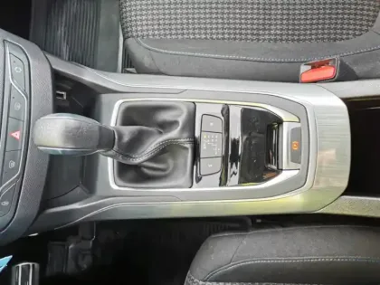 Photo 19 Peugeot 308 Gén. II Ph2 Style 5