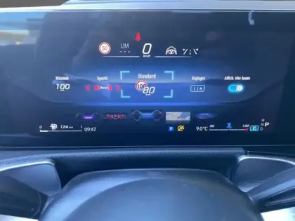 Photo 15 Mercedes GLB 200 d AMG Line