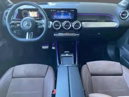 Photo 10 Mercedes GLB 200 d AMG Line