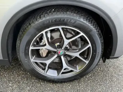 Photo 8 Alfa Romeo Stelvio Gén. I Ph1 Super 5