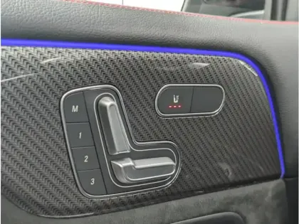 Photo 14 Mercedes GLB 200 d