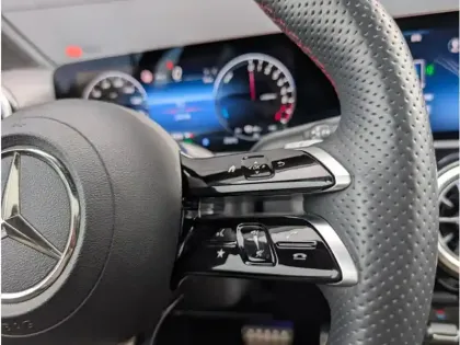 Photo 13 Mercedes Classe A 250 e Hybrid EQ 