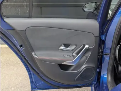 Photo 17 Mercedes Classe A 250 e Hybrid EQ 