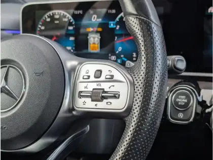 Photo 13 Mercedes Classe A Gén. IV (W177) Ph1 AMG Line 5