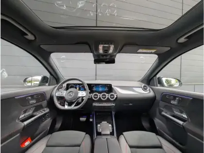 Photo 10 Mercedes GLA 250 e 