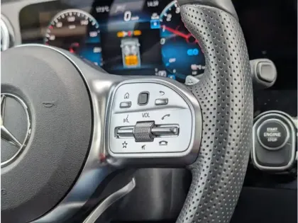 Photo 13 Mercedes GLA 250 e 