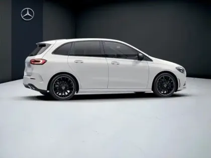 Photo 17 Mercedes Classe B 180 d AMG Line Edition