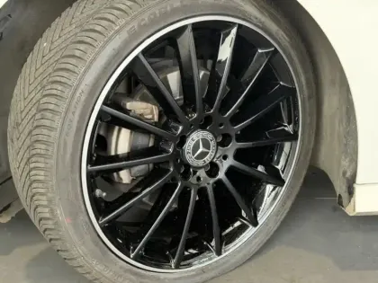 Photo 34 Mercedes Classe B 180 d AMG Line Edition