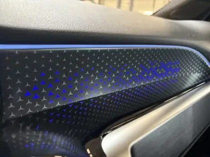 Photo 12 Mercedes GLB 200 d AMG Line