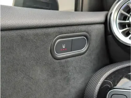 Photo 13 Mercedes Classe A 250 e Hybrid EQ 