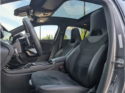 Photo 15 Mercedes Classe A 250 e Hybrid EQ 