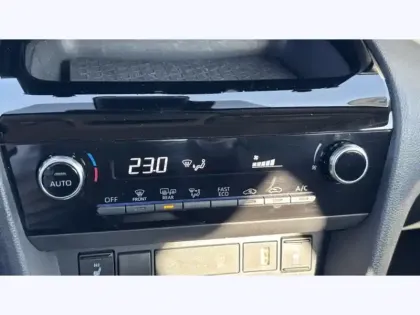 Photo 21 Toyota Yaris Hybride 1.5 HYBRID 116H DYNAMIC BUSINESS