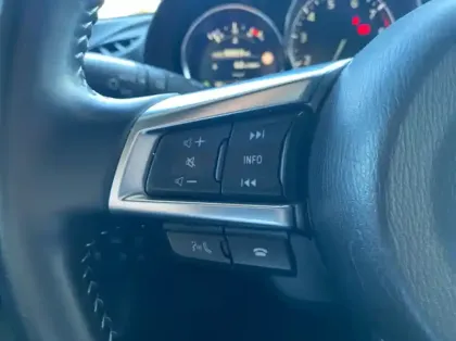 Photo 32 Mazda Mx-5 Gén. III Ph1 Evo Exclusive-Line 2