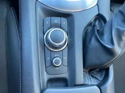 Photo 40 Mazda Mx-5 Gén. III Ph1 Evo Exclusive-Line 2