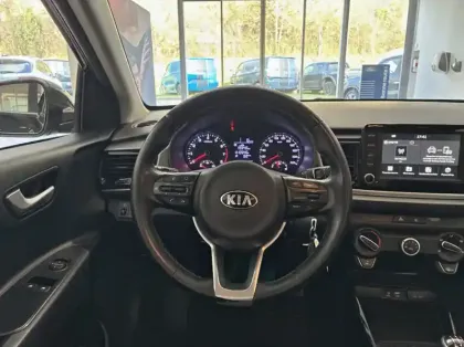 Photo 21 Kia Rio Gén. IV Ph1 NG Urban Edition 5