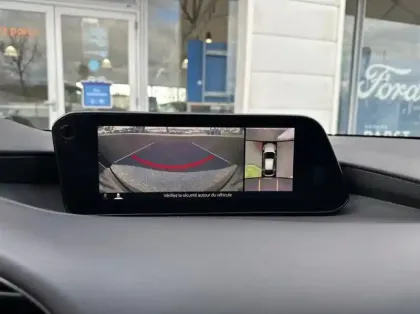 Photo 17 Mazda Mazda3 2.0 e-SKYACTIV-X M-Hybrid 186ch Exclusive BVA 2022