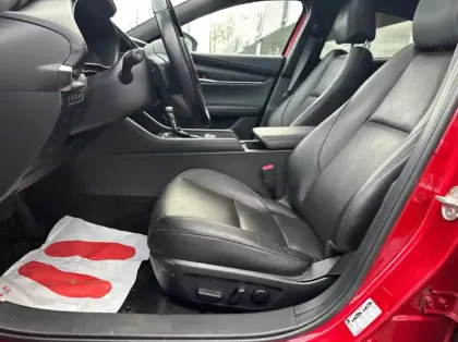 Photo 9 Mazda Mazda3 2.0 e-SKYACTIV-X M-Hybrid 186ch Exclusive BVA 2022