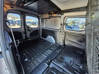 Photo 12 Fiat Doblo III 1.5 BlueHDi 130ch XL Crew Cab EAT8