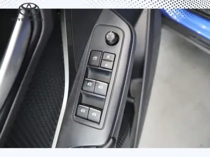 Photo 11 Toyota C-HR 1.8 HYBRIDE 122 DYNAMIC