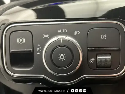 Photo 16 Mercedes Classe A 180 AMG Line