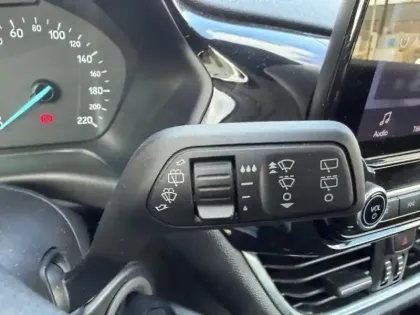 Photo 17 Ford Fiesta 1.1 85ch Cool & Connect 3p + Radars de recul