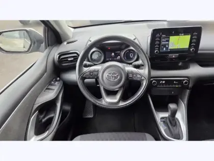 Photo 13 Toyota Yaris Hybride 116h Design