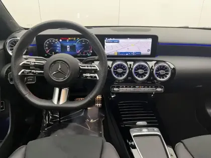 Photo 20 Mercedes Classe A Gén. IV (V177) Ph2 AMG Line 4