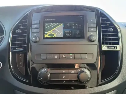 Photo 14 Mercedes Vito 119 CDI 4x4 Fourgon Compact