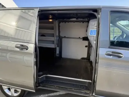 Photo 8 Mercedes Vito 119 CDI 4x4 Fourgon Compact