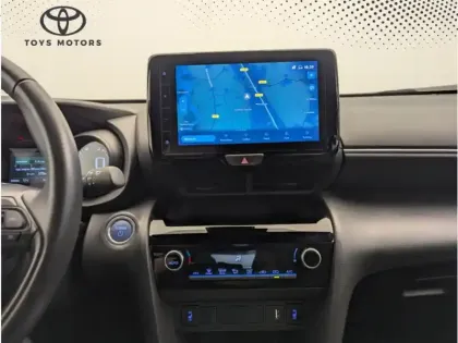 Photo 17 Toyota Yaris Hybride 1.5 HYBRID 116H DESIGN PACK CARGO