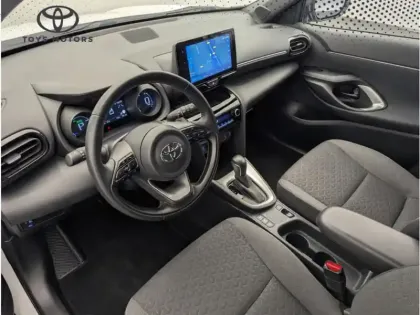 Photo 13 Toyota Yaris Hybride 1.5 HYBRID 116H DESIGN PACK CARGO