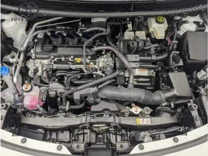 Photo 14 Toyota Yaris Hybride 1.5 HYBRID 116H DESIGN PACK CARGO