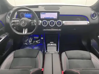 Photo 10 Mercedes GLB 200 d AMG Line