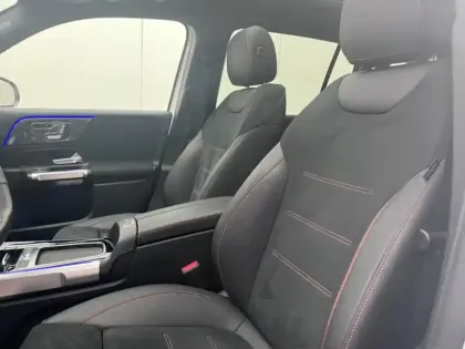 Photo 17 Mercedes GLB 200 d AMG Line