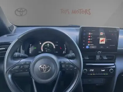 Photo 14 Toyota Yaris Hybride 1.5 HYBRID 116H DESIGN