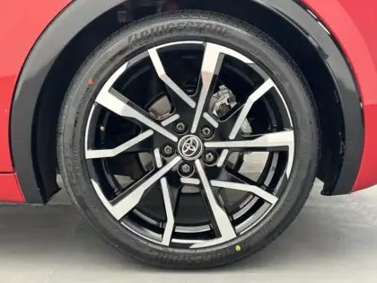 Photo 8 Toyota Prius Hybride Rechargeable 223ch Design + Toit pa