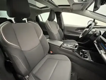 Photo 26 Toyota Prius Hybride Rechargeable 223ch Design + Toit pa