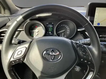 Photo 15 Toyota C-HR 1.8 Hybride 122 Edition
