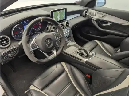 Photo 24 Mercedes Classe C 63 S AMG