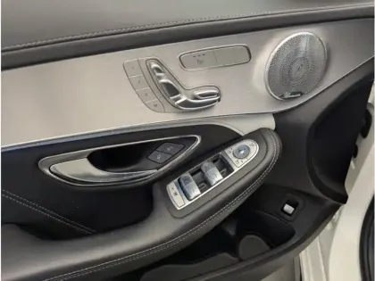 Photo 36 Mercedes Classe C 63 S AMG